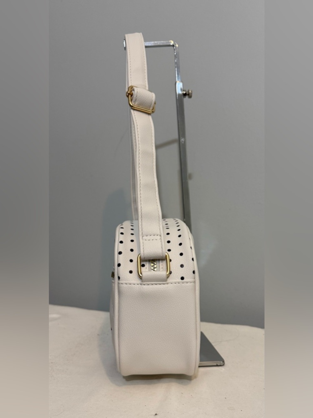Disney Minnie Mouse at Primark Cream Crossbody Bag - Picture 6 of 16
